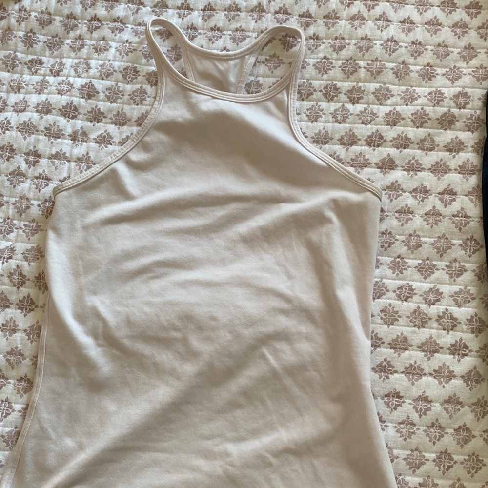 Great condition lulu racer back tank top